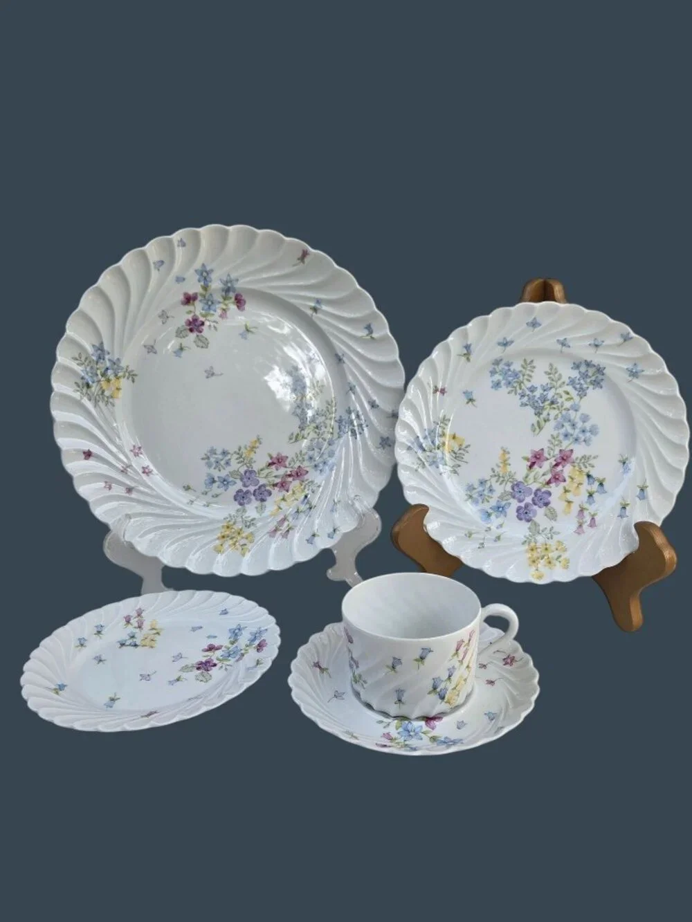 Haviland Prairie 5-Piece Place Setting Floral Swirl Porcelain Dinnerware Limoges